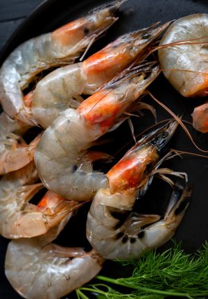 top-view-shrimp-ready-be-cooked_23-2150239002